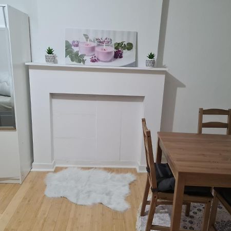 Bruxelles Airport Charleroi C Nouvelle Gerance Apartment Ngoại thất bức ảnh